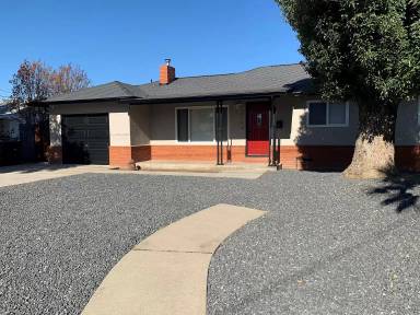 Main picture of 1210 Maple Dr