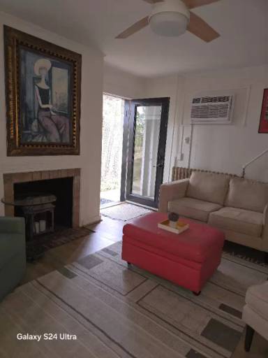 Main picture of 161 Melrose Ave