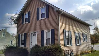 Main picture of 3001 W 11th St