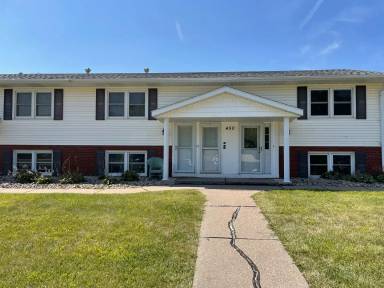 Main picture of 438 S 14th St