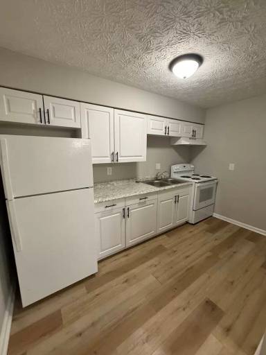 Main picture of 2069 Fontaine Rd