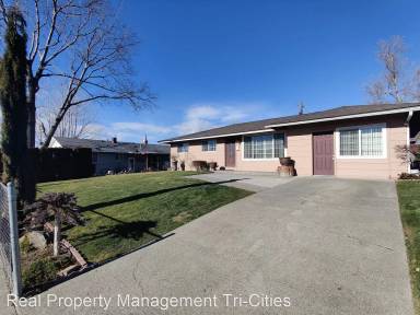 Main picture of 907 W Jan St