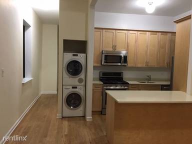 Main picture of 212 Grand St