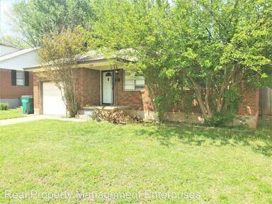 Main picture of 2759 W Eubanks St