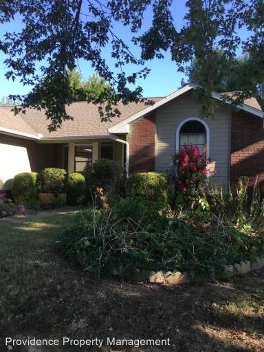 Main picture of 2534 W Arthur Hart St