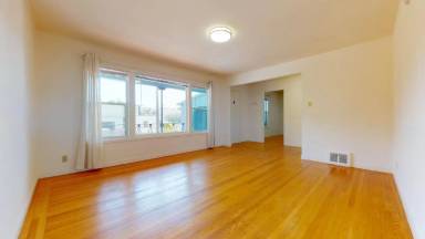 Main picture of 244 Euclid Ave