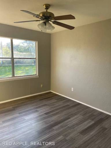 Main picture of 5313 Lamesa Ave