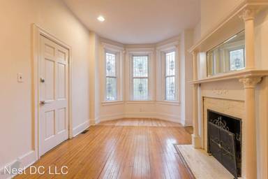 Main picture of 1246 Columbia Rd NW