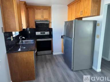 Main picture of 884 Bing Dr