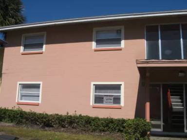 Main picture of 5885 Dahlia Dr