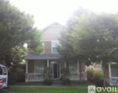 Main picture of 1652 NE 103rd Ave
