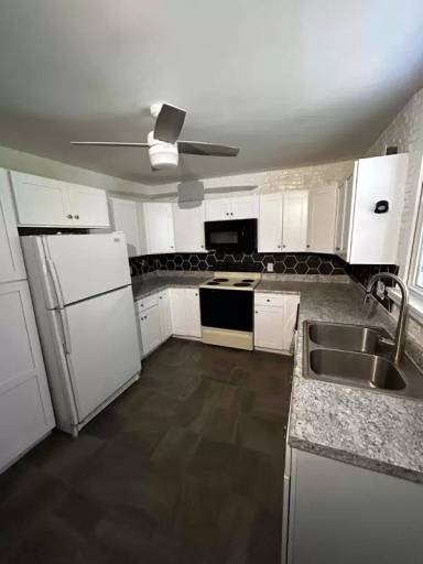 Main picture of 327 Fremont St