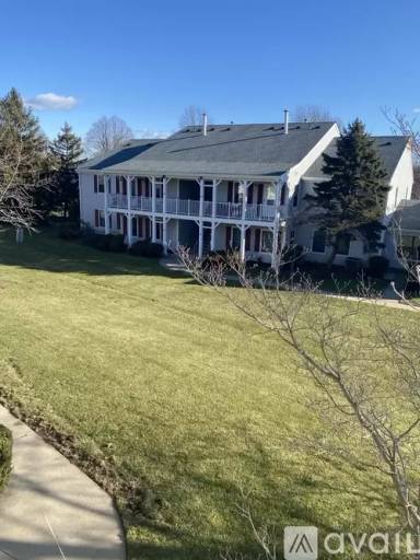 Main picture of 351 Wycoff Way W