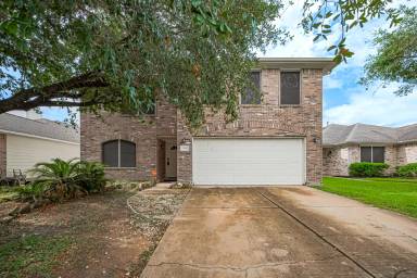 Main picture of 19410 Rum River Ct