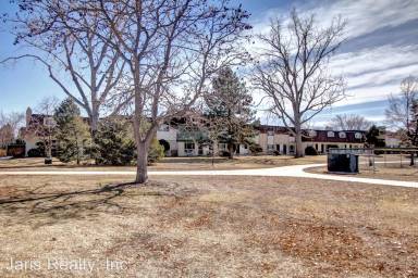 Main picture of 6338 E Mississippi Ave