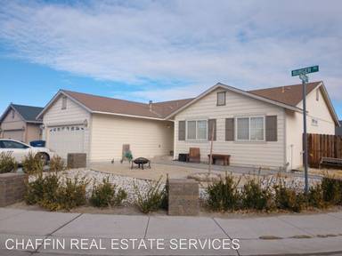 Main picture of 1629 Burger Rd