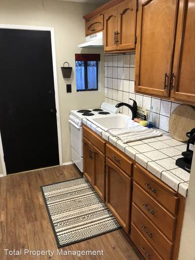 Main picture of 16867 Avenue 328