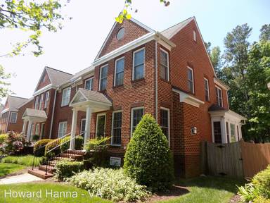 Main picture of 247 Herman Melville Ave