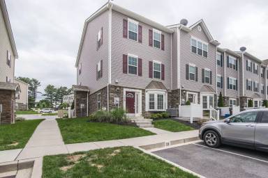 Main picture of 1819 Cassandra Dr