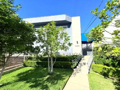 Main picture of 1059 Western Ave