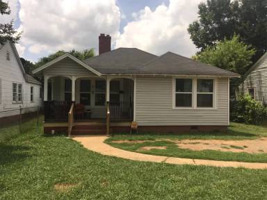 Main picture of 408 Bradford Dr