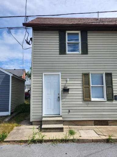 Main picture of 383-385 Tolbert Ave