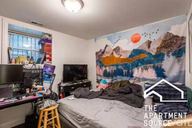 Main picture of 1856 N Humboldt Blvd