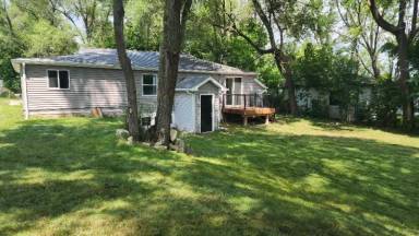 Main picture of 8054 Ortonville Rd