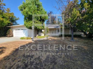 Main picture of 19787 Oakhaven Dr