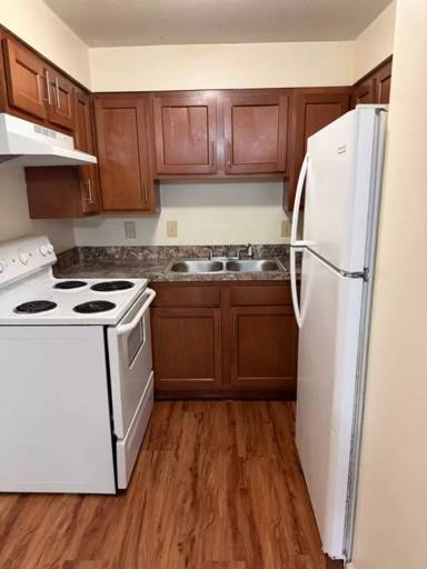 Main picture of 8 Stewart Park