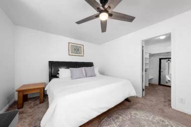 Main picture of 4843 Collwood Blvd