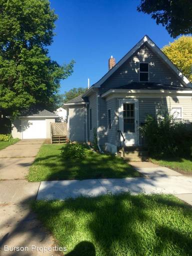 Main picture of 1031 Farrington St
