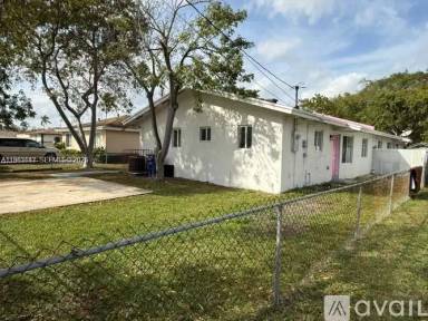 Main picture of 2155 NW 64th St