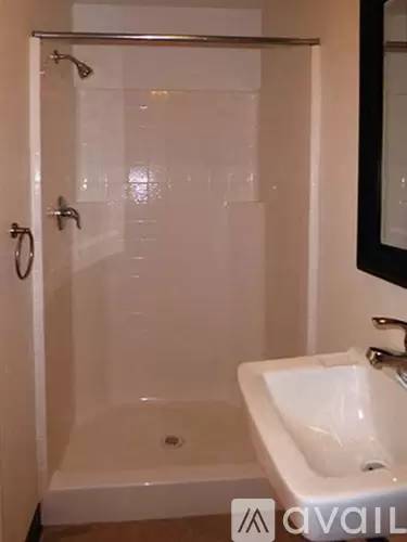 Main picture of 335 Union St