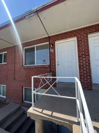 Main picture of 5370 W 3rd Pl