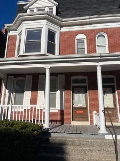 Main picture of 707-09 Pennsylvania Ave