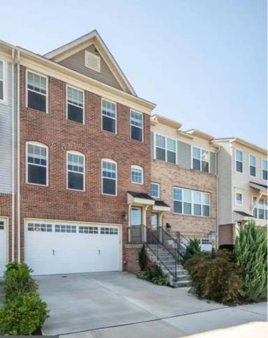 Main picture of 43366 Wayfarer Sq