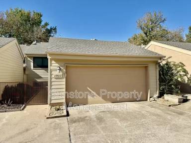 Main picture of 2932 E 84th St