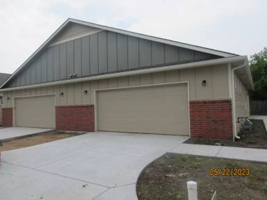 Main picture of 628 N Main St