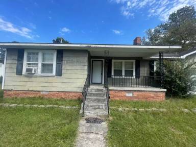 Main picture of 3020 Dodd St