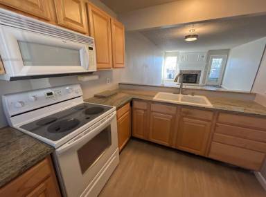Main picture of 9933 Fairwood St