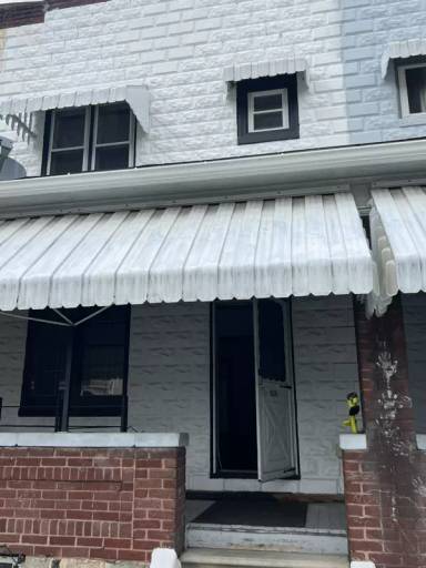 Main picture of 806 N 3rd St