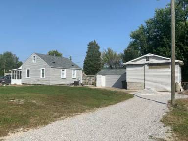 Main picture of 2319 Whitmore Ave