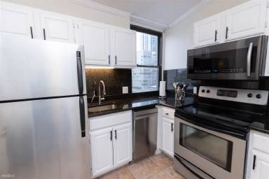 Main picture of 37 S 20th St