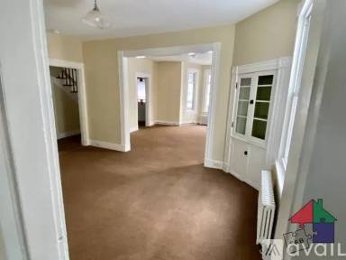 Main picture of 22 Lincoln Ave