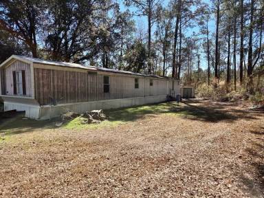 Main picture of 141 Benton Bay Rd SE