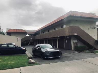 Main picture of 3300 W Orange Ave