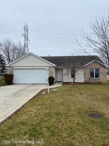 Main picture of 6706 Goldenrod Pl