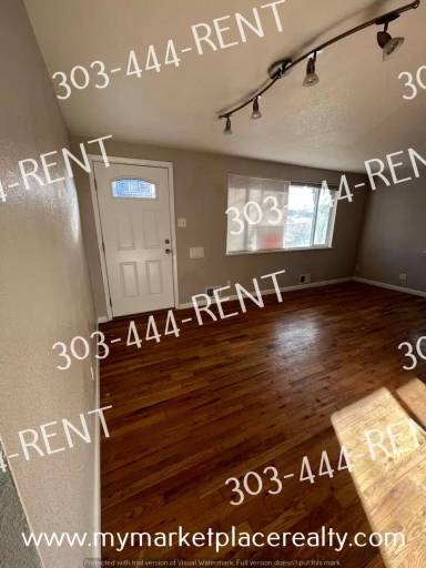 Main picture of 1245 Yates St