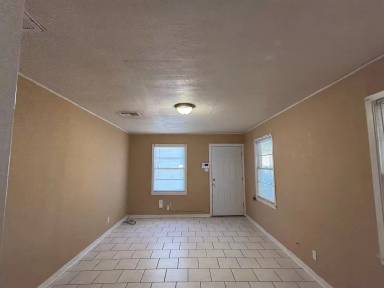 Main picture of 2308 12th St